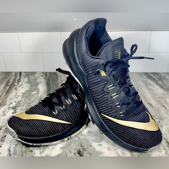 Nike Air Max Infuriate 2 Mens Basketball Shoes Low Sz 10.5 908975-090 Black Gold - Picture 2 of 10